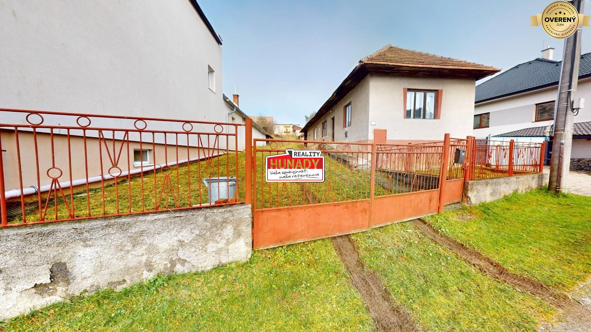 ZNÍŽENÁ CENA !!! (504 m²) DOMČEK V OBCI JAMNÍK