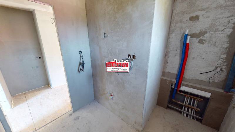 122m2 3i BYT V OBCI RUDNANY.jpg
