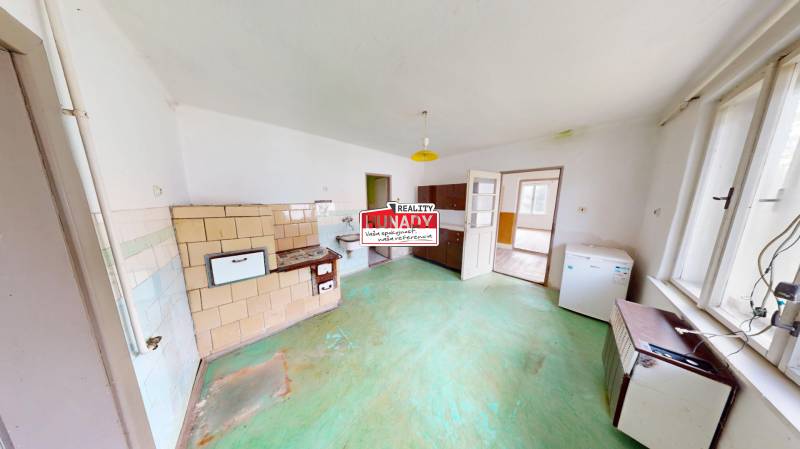 hladam dom jamnik.jpg