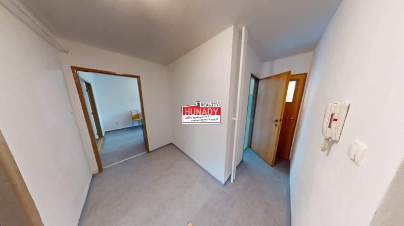 NASŤAHOVANIE IHNEĎ do nájmu spisska nova ves