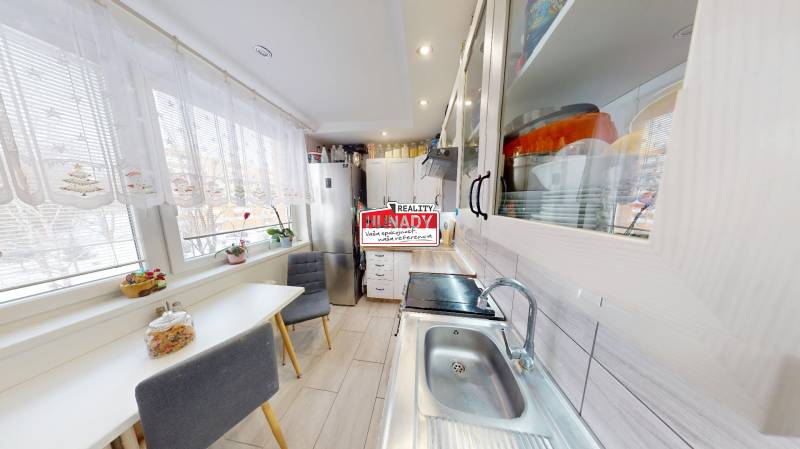 2 izbovy byt SNV.jpg