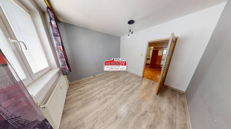 Byt na sídlisku mier.jpeg