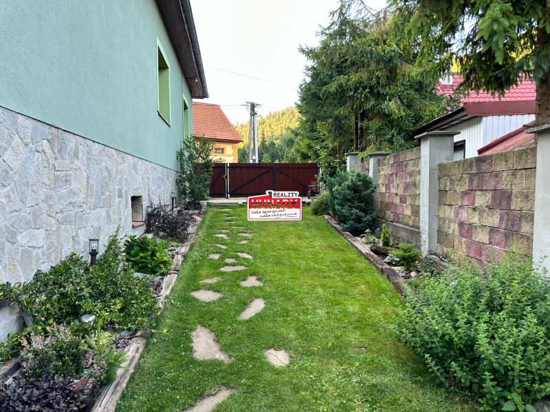 dom pri vleku hnilcik