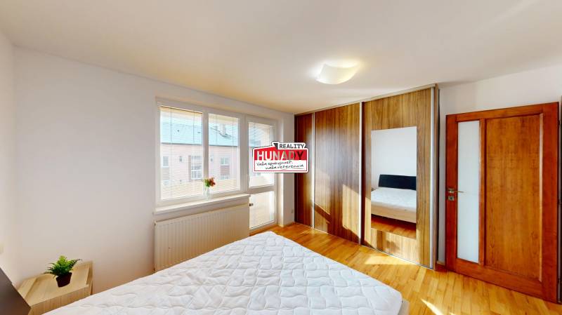 prenájom bytu s balkónom centrum SNV.jpg