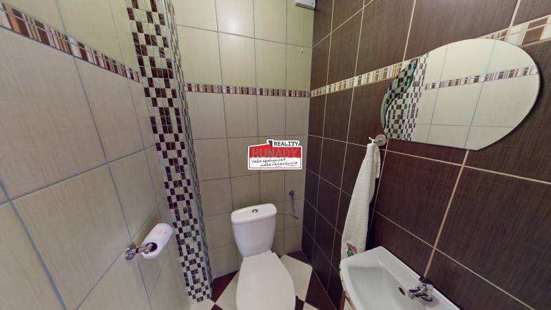 prenájom bytu 3 samostatné izby SNV.jpg