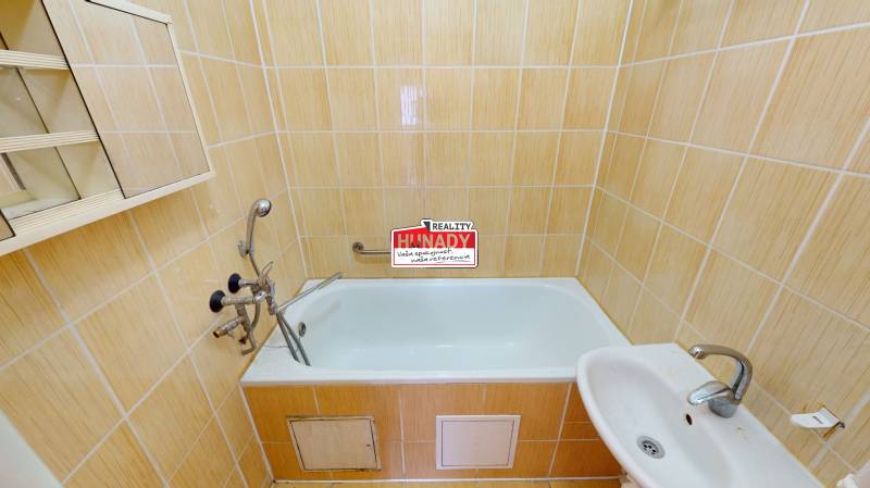 hladam 2izbak snv.jpg