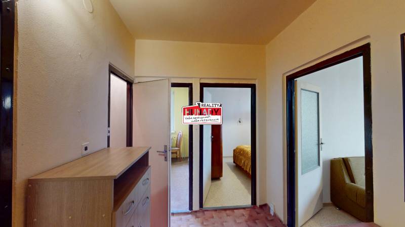 2i byt v povodnom stave.jpg