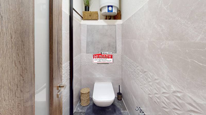 hladam byvanie v Kosiciach.jpg