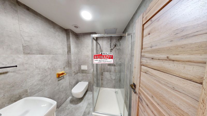 kadernicky salon levoca.jpg